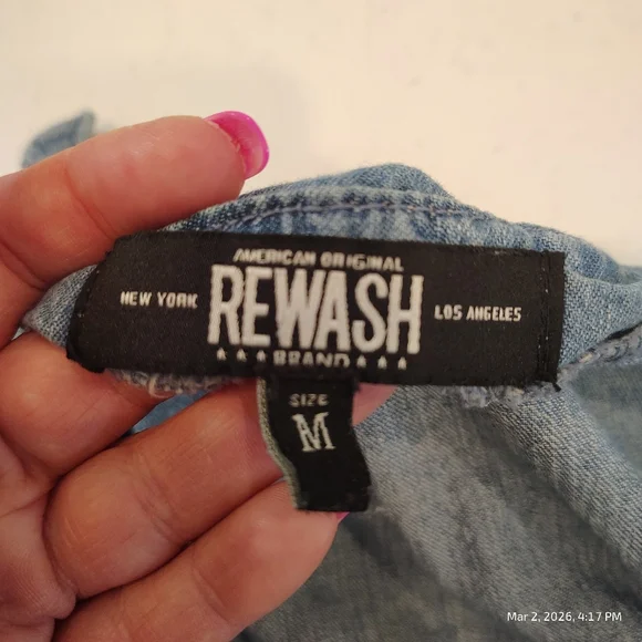 Light Denim Chambray Jumpsuit Knotted Strap Belt Women Medium 100% Cotton - Picture 7 of 12